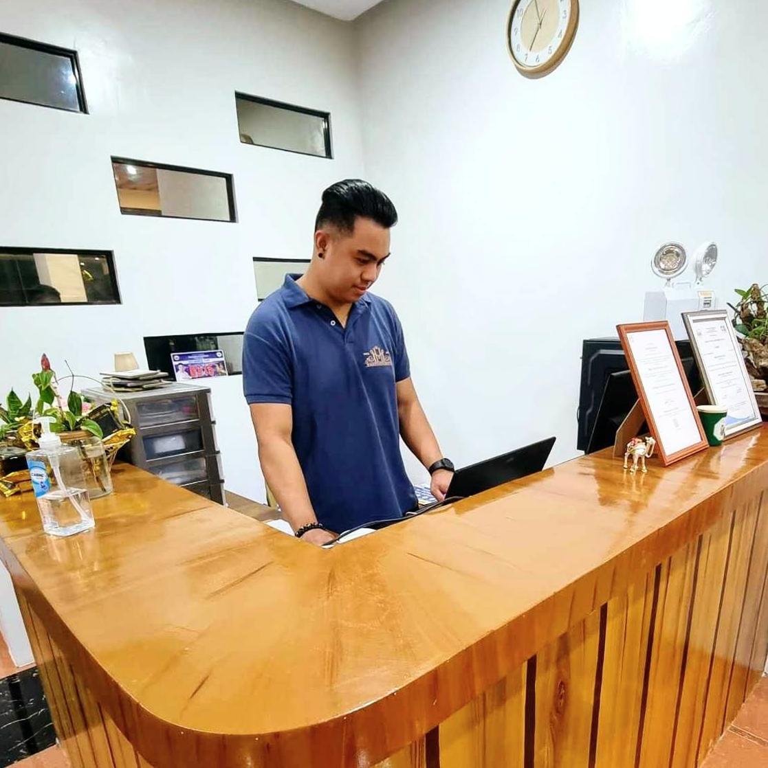 Majestique Hotel Albay Bicol Guinobatan المظهر الخارجي الصورة